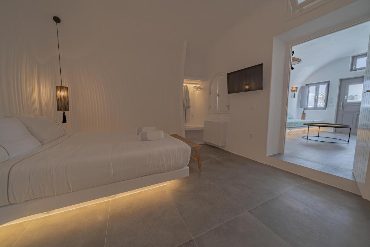 Eternity Suites Santorini Fira  Exterior photo