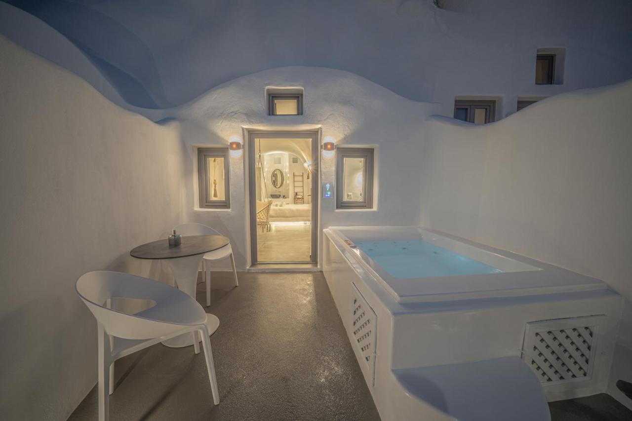 Eternity Suites Santorini Fira  Exterior photo